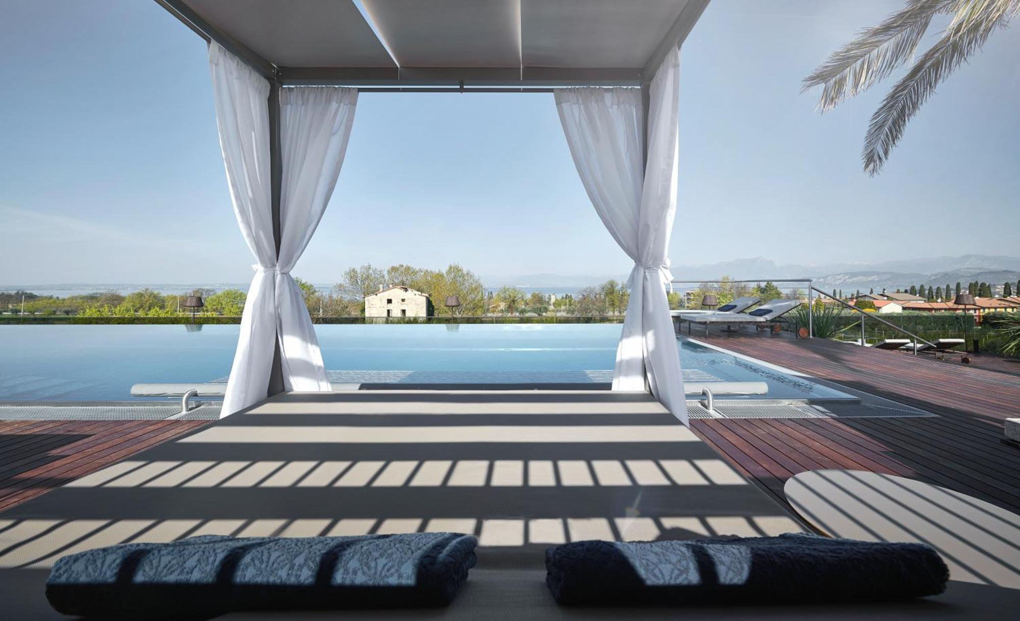 Quellenhof Luxury Resort Lazise Exterior photo
