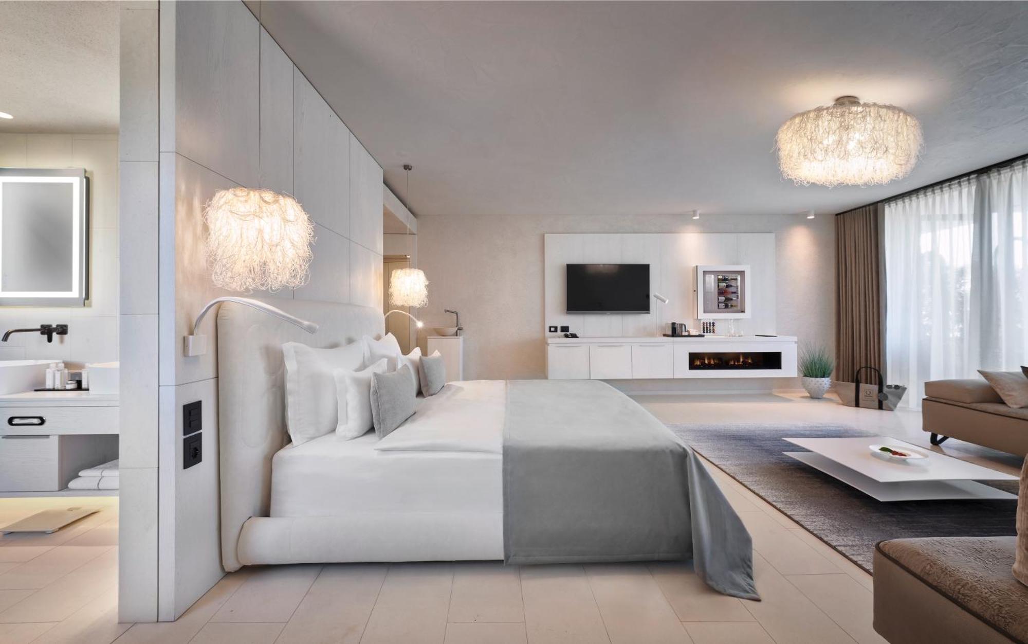 Quellenhof Luxury Resort Lazise Exterior photo